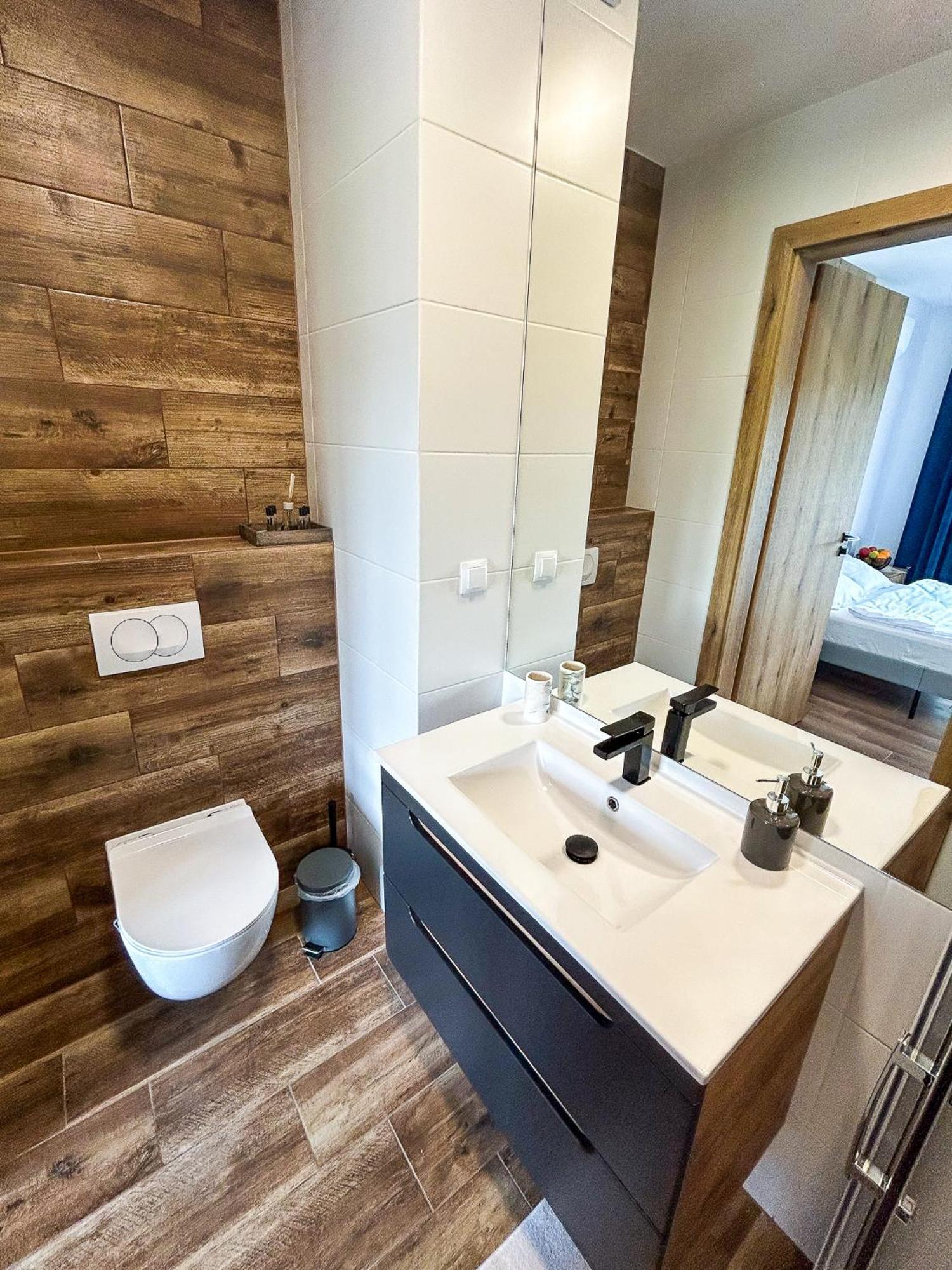 Apartment Aquarius Stawy Walczewskiego 8 Grodzisk Mazowiecki